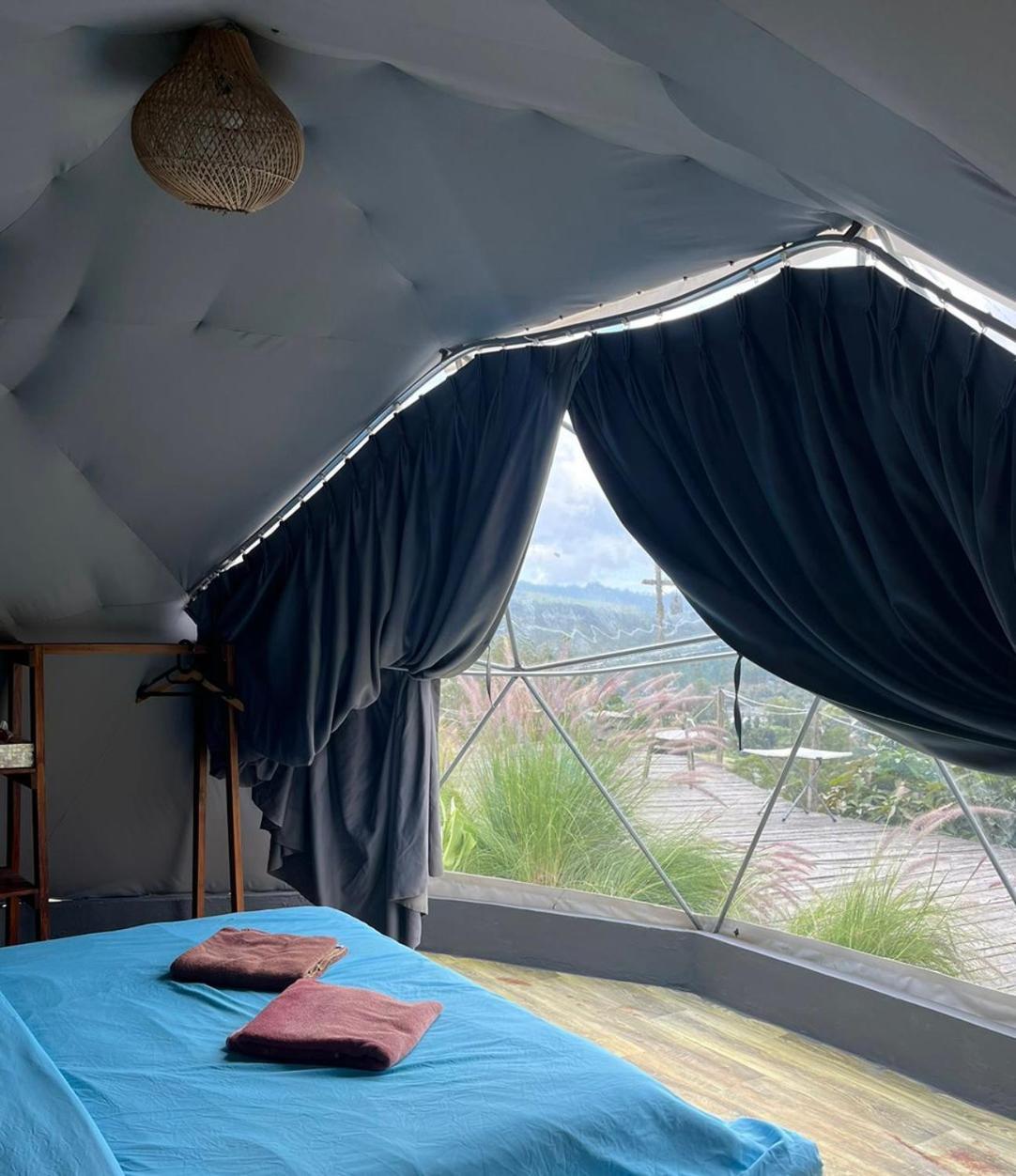 Kubah Bali Glamping Luxury tent Kintamani (Bali)